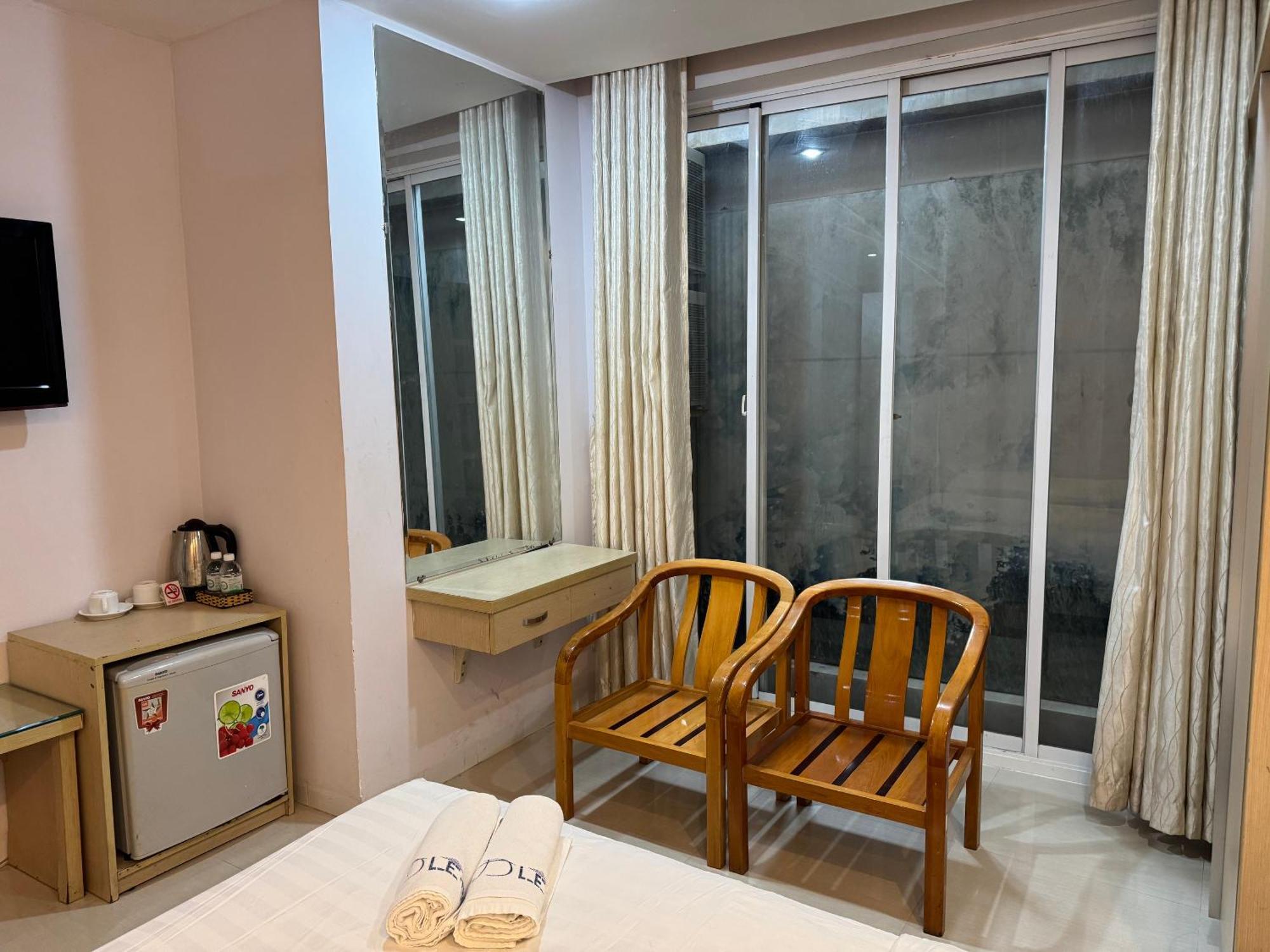 Le Duong Hotel Nha Trang Exterior photo